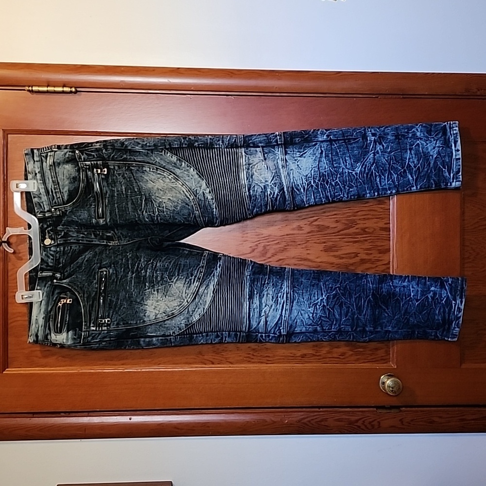 Mens Buckle Moto Jeans